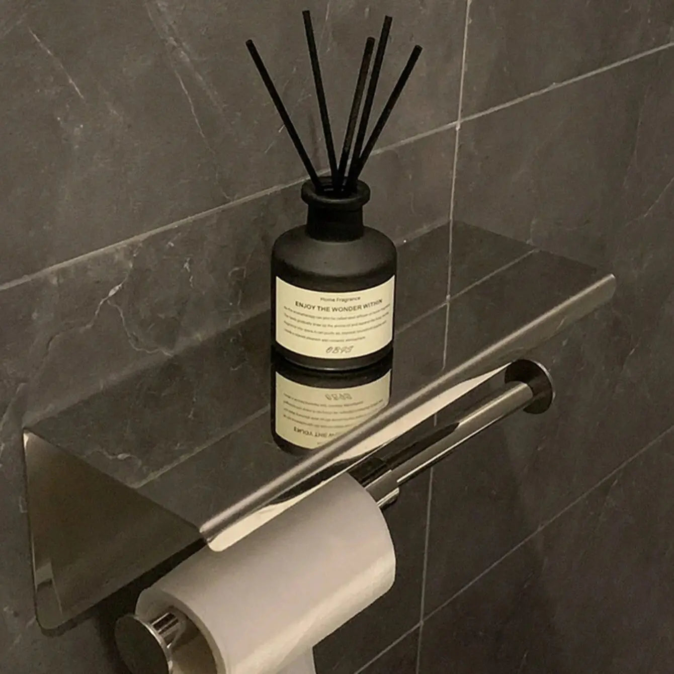 Diffuseur de Parfum d’Ambiance 50 ml – Bâtonnets sans flamme Jasmin & Freesia